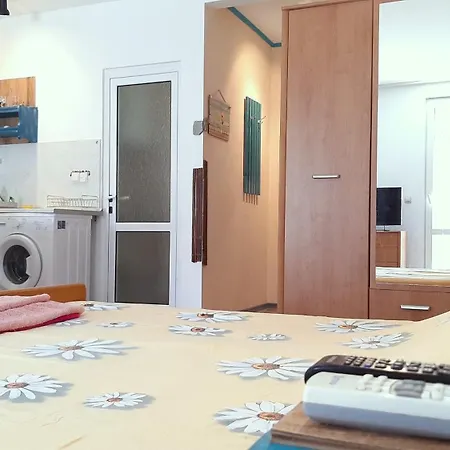 Apartment La Piccola Porta, равда, българия