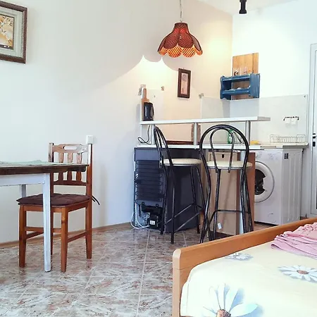 Apartment La Piccola Porta, равда, българия *