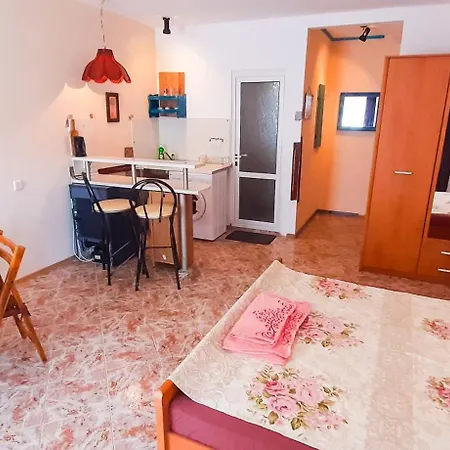 La Piccola Porta, равда, българия Apartment