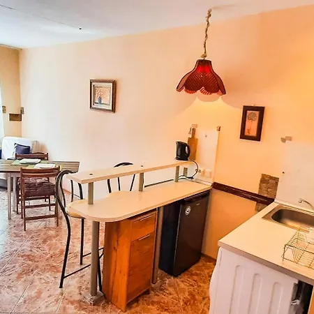 Apartment La Piccola Porta, равда, българия *