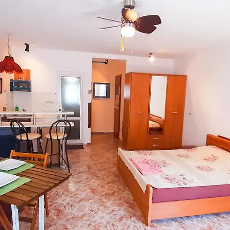 Apartment La Piccola Porta, равда, българия Ravda
